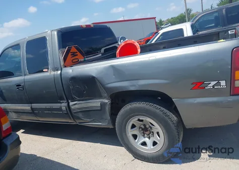 2002 Chevrolet Silverado 1500 Ls from USA, damaged, VIN 2GCEK19T321183095